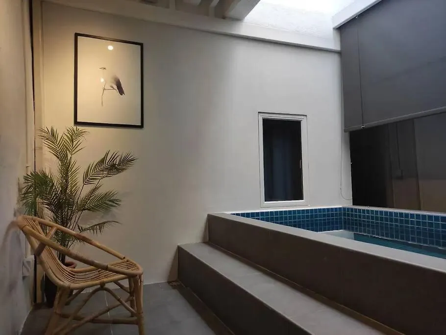 Heritage House 2Br With Dipping Pool In Town Walkto Street Art 47 George Town
